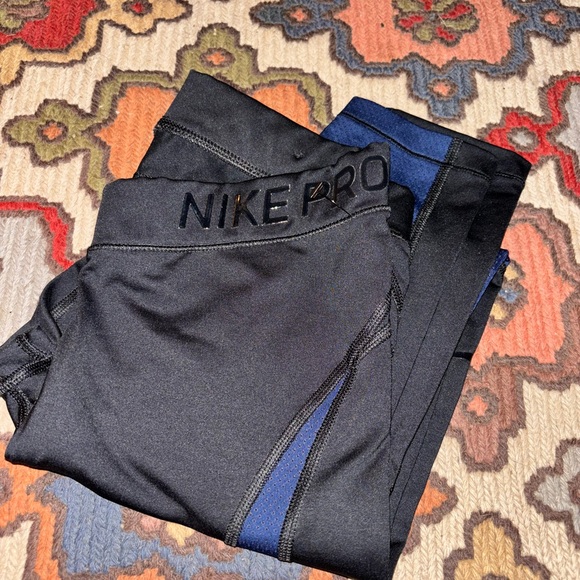 Nike Pro Women's HyperCool Tight Fit Mesh Black/Blue Tights - Picture 1 of 6